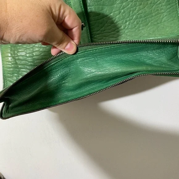 Leifsdottir green leather purse soft expandable sides and bottom   #PU - Picture 6 of 15